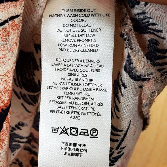 WE THE FREE Floral Pattern Button Down Blouse Size XS - Picture 5 of 8